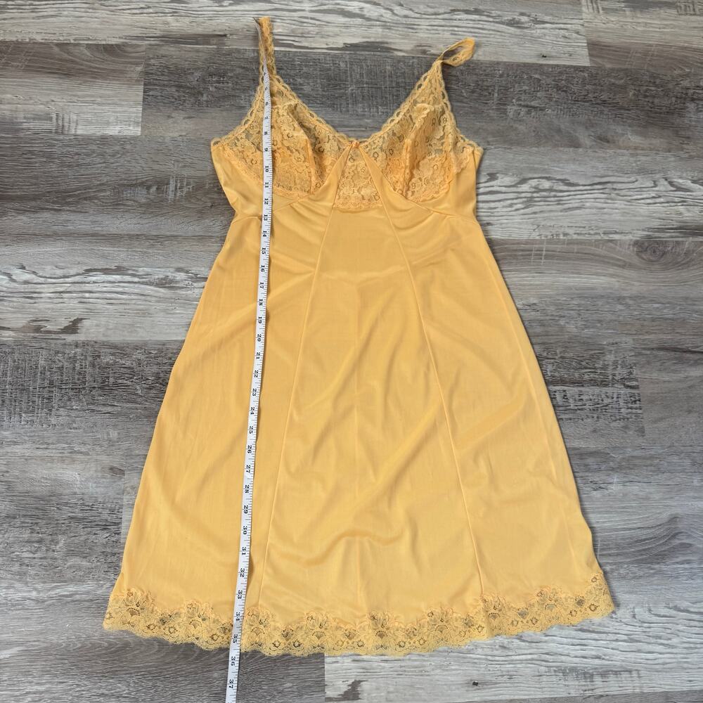 IMEC Vintage Italy Yellow Lace Slip Nightgown Chemise Lingerie Small 70s - Picture 7 of 7